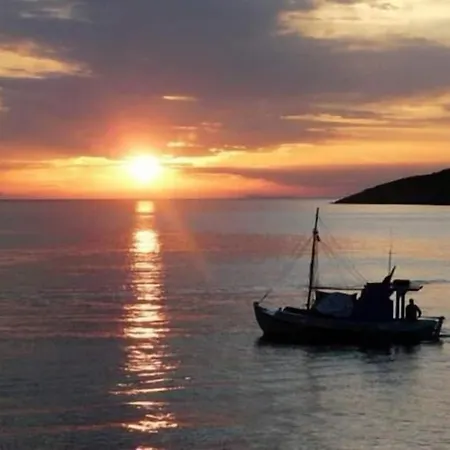 Melina's Sunset-cozy With Amazing Sea View And Sunset Apartment